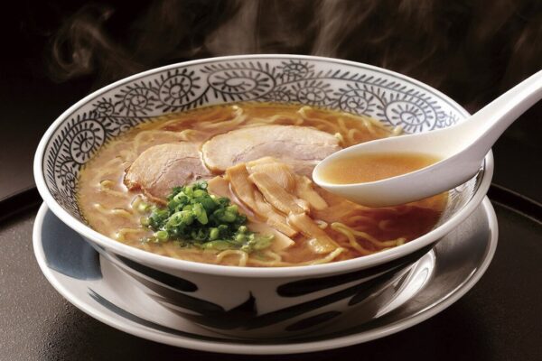 屋台風 ラーメン３食(半生めん）